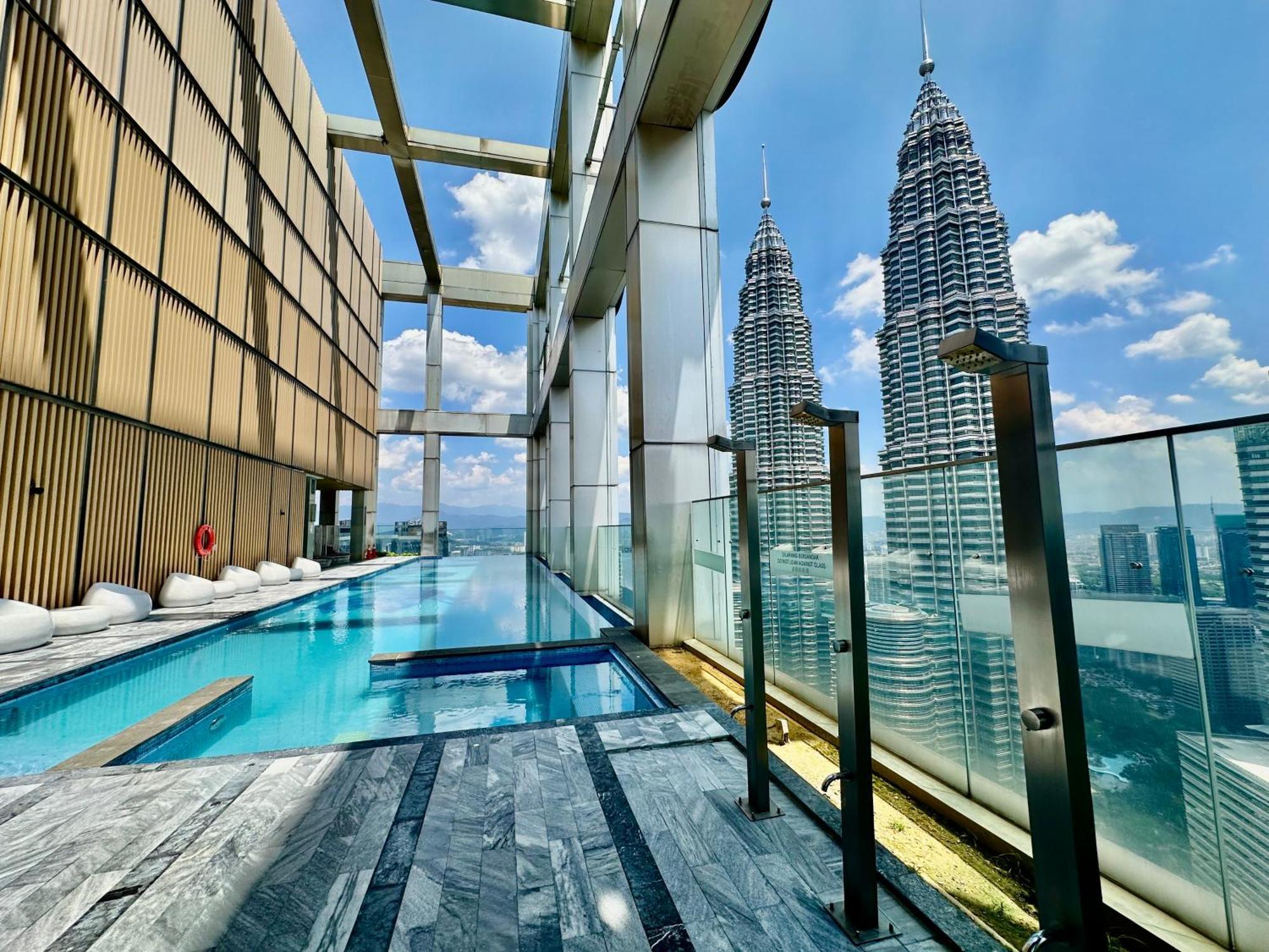 Victoria Home Tropicana The Residence Klcc Bukit Bintang Kuala Lumpur Buitenkant foto