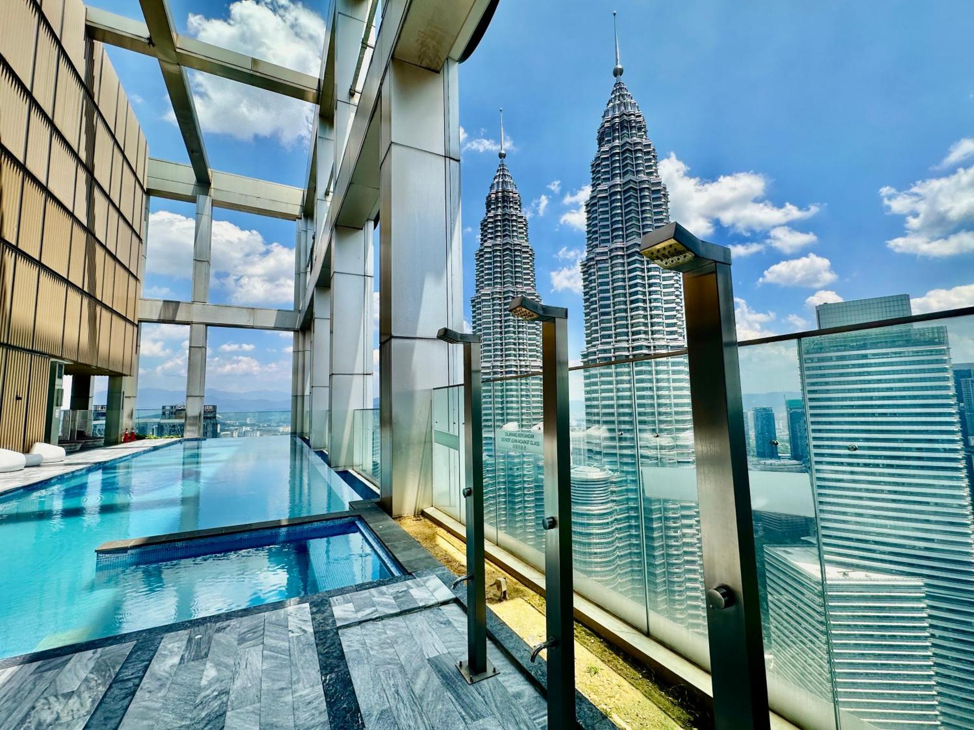 Victoria Home Tropicana The Residence Klcc Bukit Bintang Kuala Lumpur Buitenkant foto